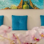 Ξενοδοχείο Mitos 4*