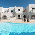 Ξενοδοχείο Mitos 4*
