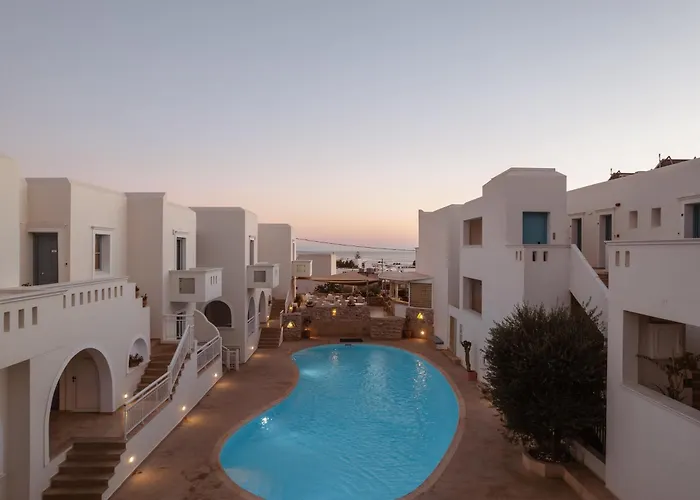 Mitos איוס פרוקופיוס